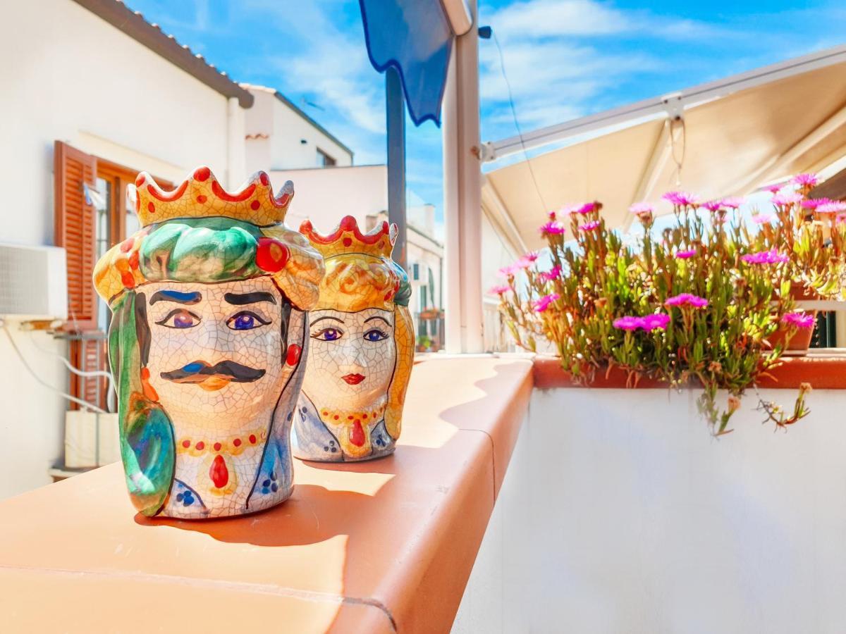 Dafni E Naide Bed & Breakfast Cefalu Luaran gambar