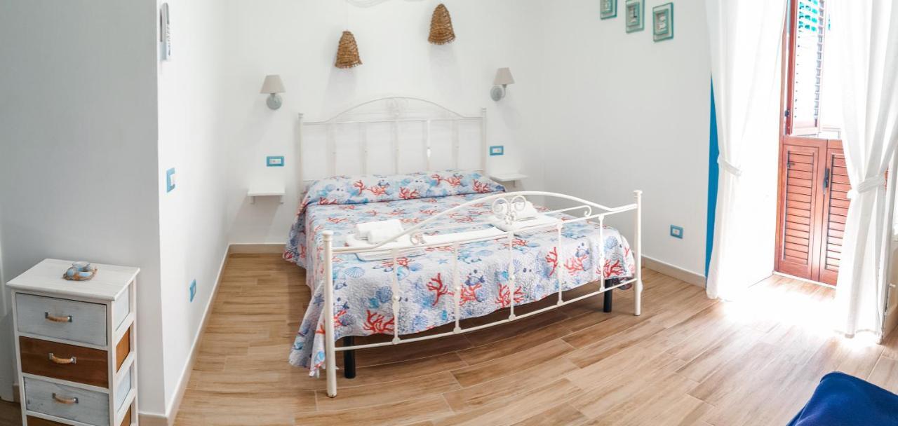 Dafni E Naide Bed & Breakfast Cefalu Luaran gambar