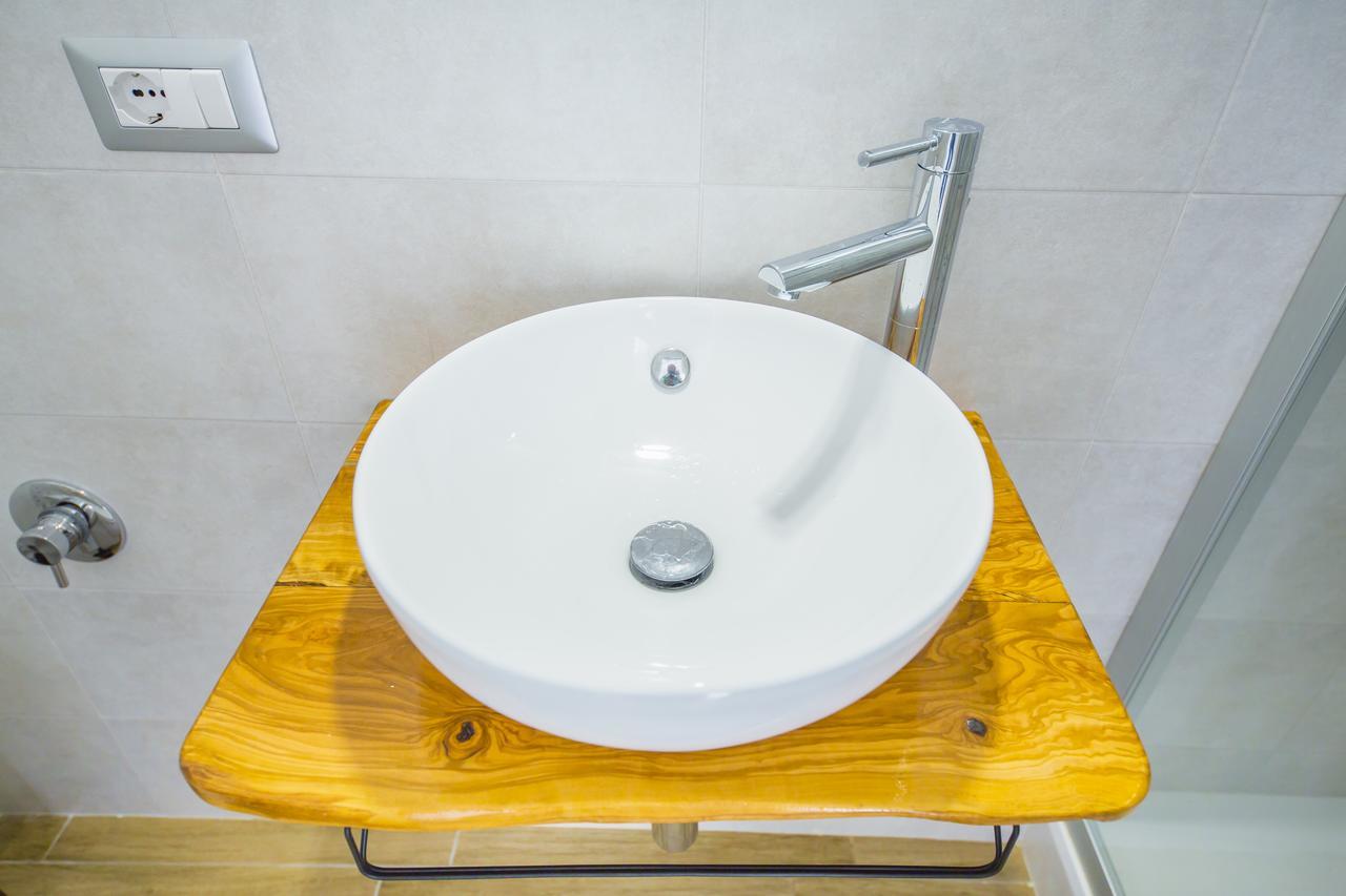Dafni E Naide Bed & Breakfast Cefalu Luaran gambar